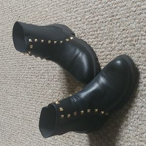 Women's Studded Boots